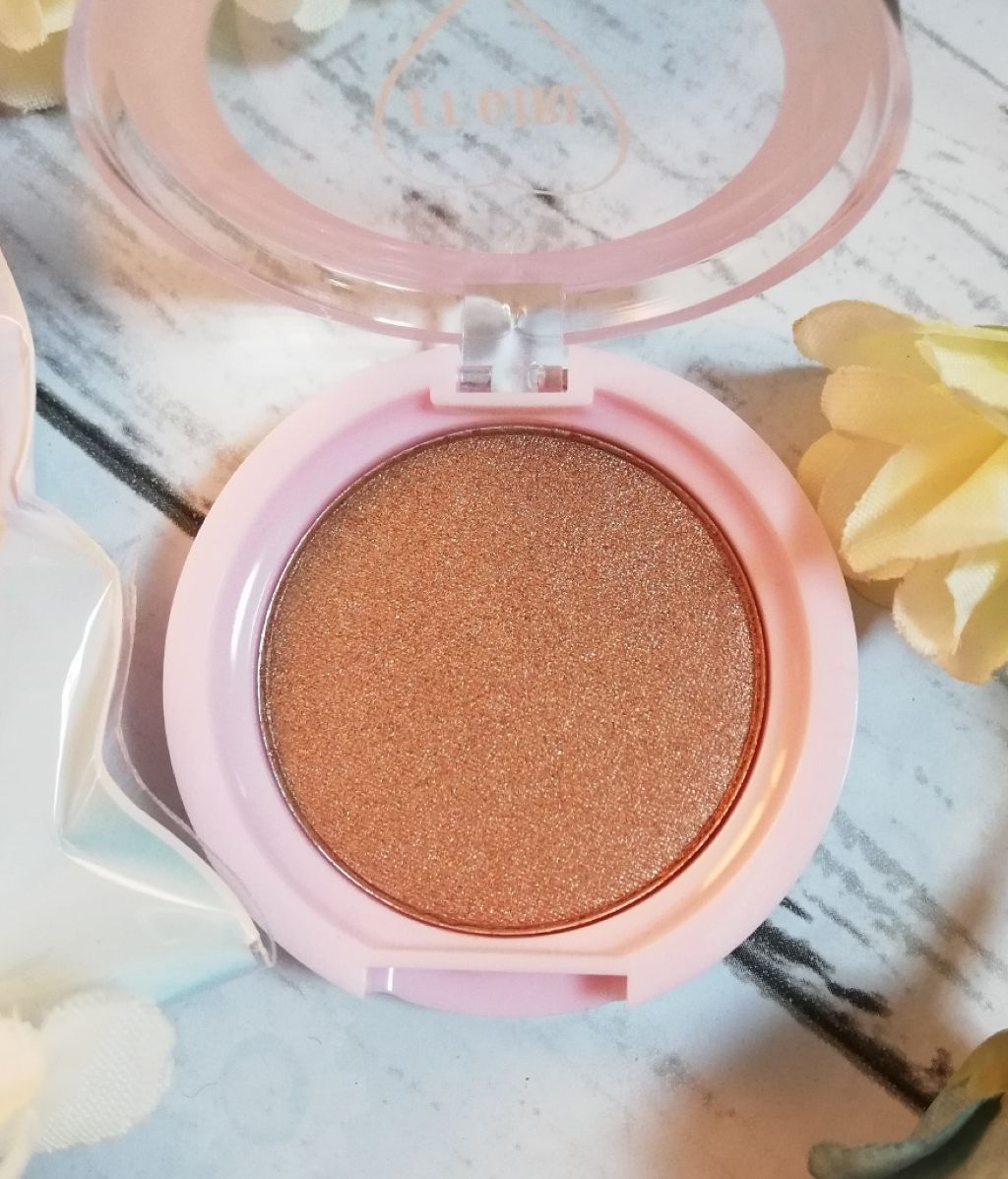 ダイソー×IT GIRL アイシャドウ/DAISO/単色アイシャドウを使ったクチコミ(2枚目)