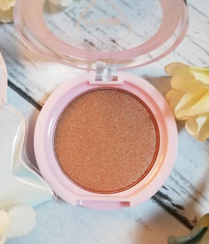 ダイソー×IT GIRL アイシャドウ/DAISO/単色アイシャドウを使ったクチコミ(2枚目)