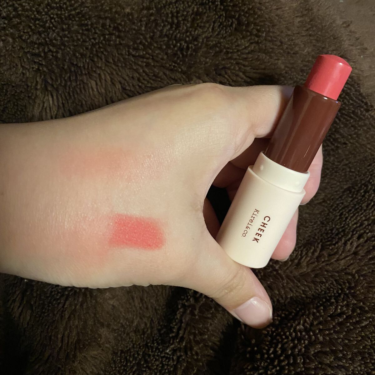 スティックチーク 02ピンク/Kirei&co./ジェル・クリームチークを使ったクチコミ（2枚目）
