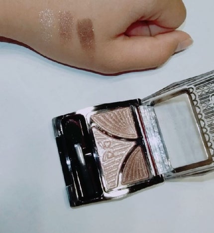 ジューシーピュアアイズ/キャンメイク/アイシャドウパレットを使ったクチコミ(3枚目)