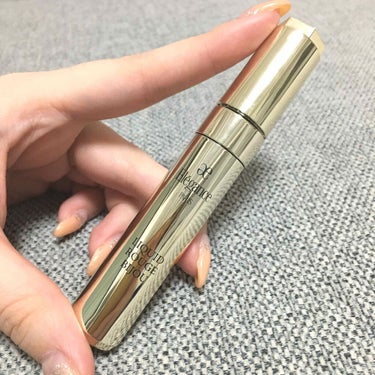 
エレガンス💄✨
リクイッド ルージュ ビジュー 06

少しブラウンみのあるピンクです✨
こちらはティントで時間が経っても蛍光色にならないし
唇も荒れる事が無いです🥰


