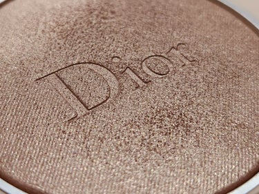 ディオールスキン フォーエヴァー クチュール ルミナイザー/Dior/プレストパウダーを使ったクチコミ（3枚目）