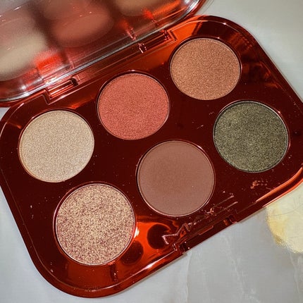 スモール アイシャドウ ×6 ラブストラック ラック/M・A・C/アイシャドウパレットを使ったクチコミ(4枚目)