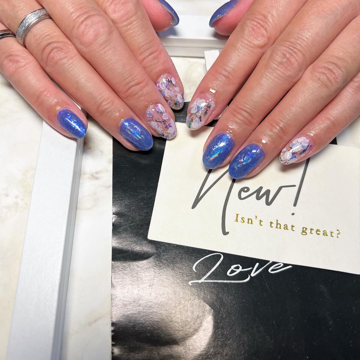 #季節ネイル,#お花ネイル,#ネイル,#ニュアンスネイル,#スカルプネイル,#ジェルネイル,#ママネイル,#ギャルネイル,#大人ネイル,#派手ネイル,#やり放題ネイルのネイルデザイン