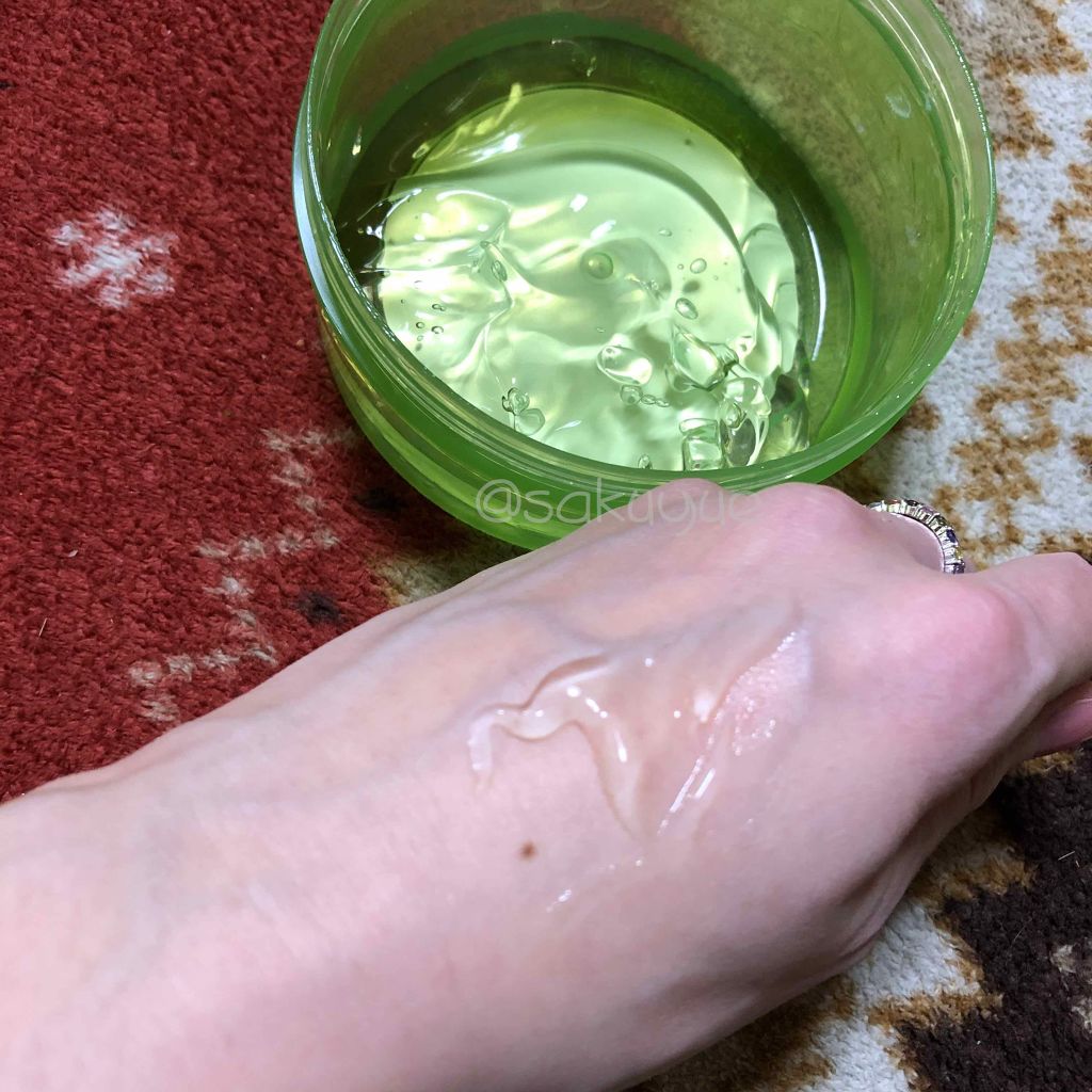 マイルド＆モイスチャーアロエジェル/ネイチャーリパブリック/ボディローションを使ったクチコミ（2枚目）