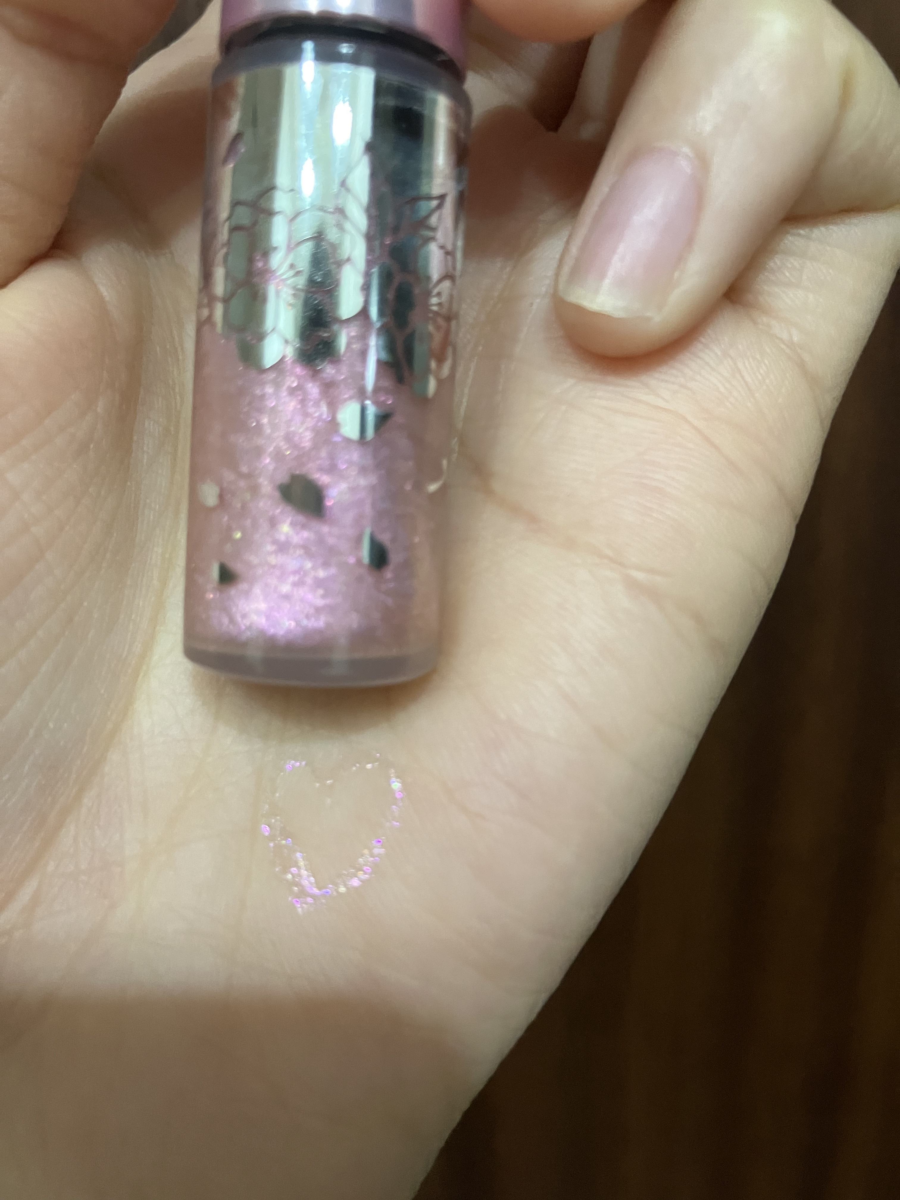 ジルスチュアート　アイダイヤモンド グリマー/JILL STUART/グリッターを使ったクチコミ（2枚目）