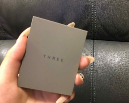 THREE シマリング グロー デュオ/THREE/クリームハイライトを使ったクチコミ(1枚目)