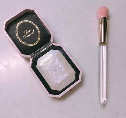 ダイヤモンドライト ハイライター ブラシ/Too Faced/メイクブラシを使ったクチコミ(1枚目)