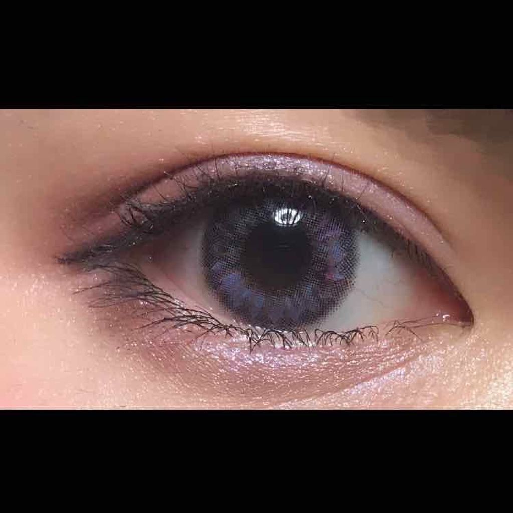 プリズム パウダーアイカラー/リンメル ロンドン/単色アイシャドウを使ったクチコミ（3枚目）