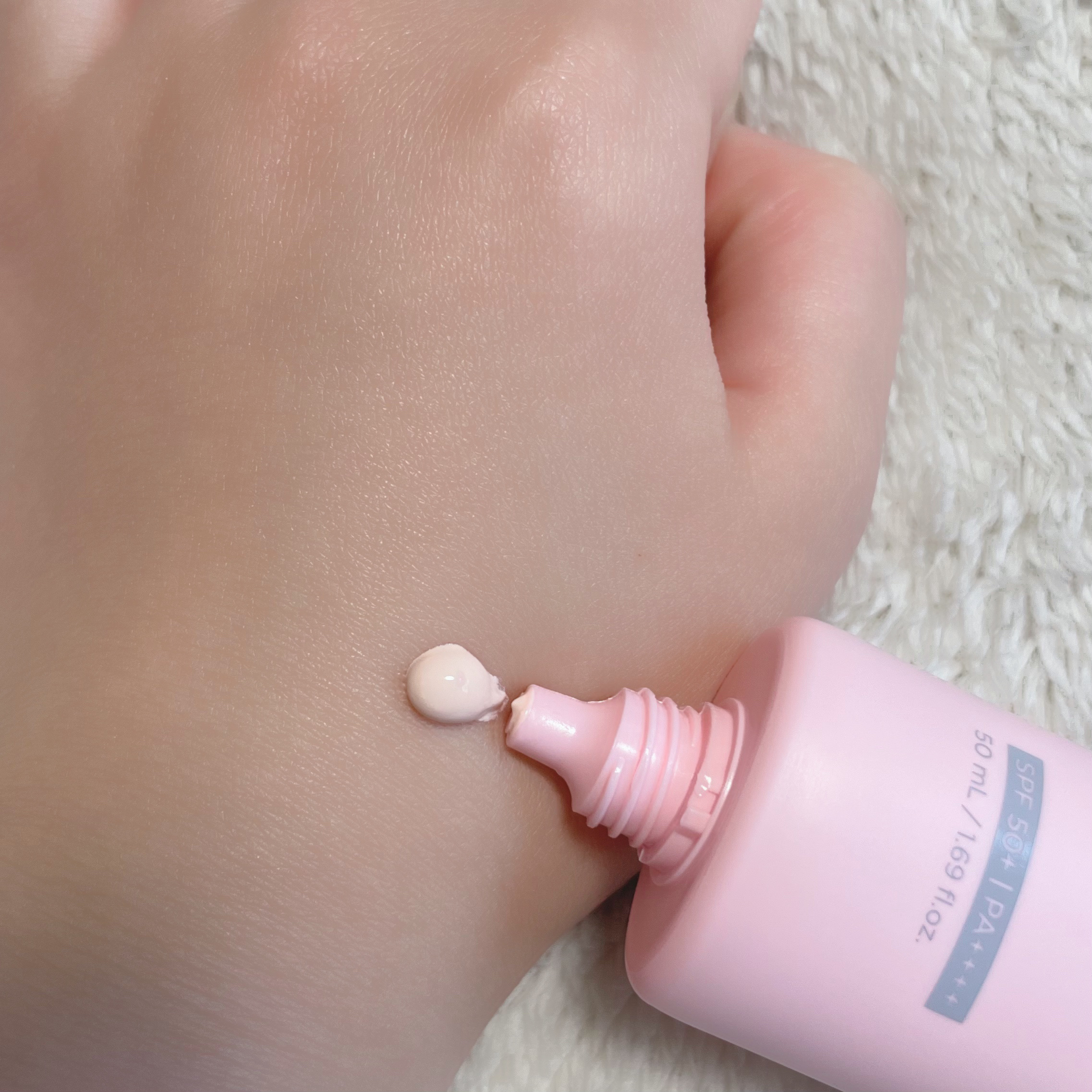 桃ナイアシン UVトーンアッププロテクション/Anua/化粧下地を使ったクチコミ（3枚目）