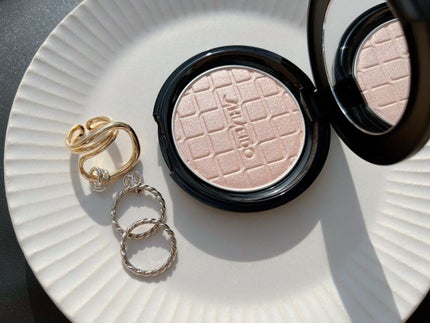 オーラデュウ プリズム イルミネーター/SHISEIDOザ・メーキャップ/プレストパウダーを使ったクチコミ(2枚目)