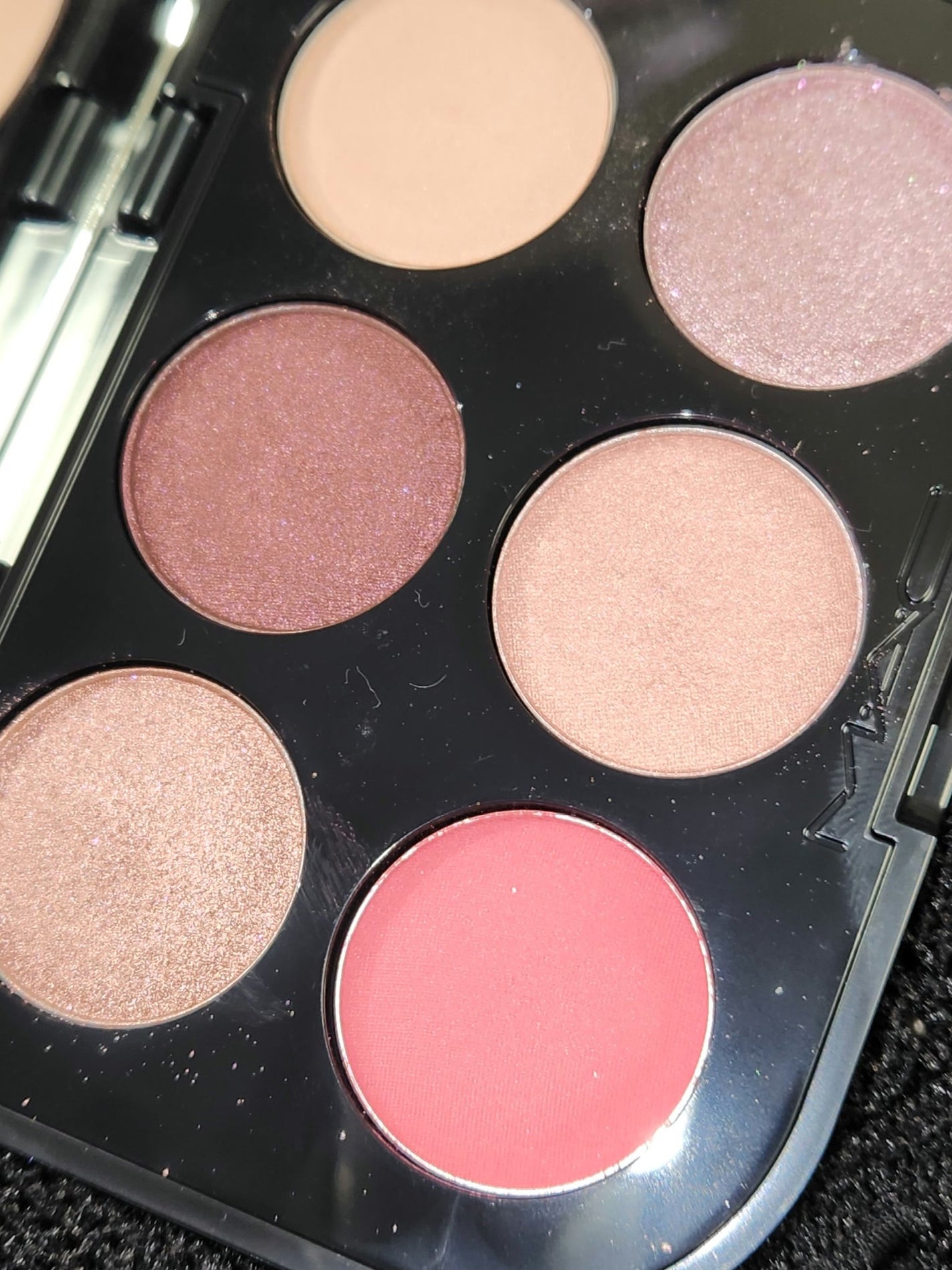 コネクト イン カラー アイシャドウ パレット × 6/M・A・C/アイシャドウパレットを使ったクチコミ(2枚目)