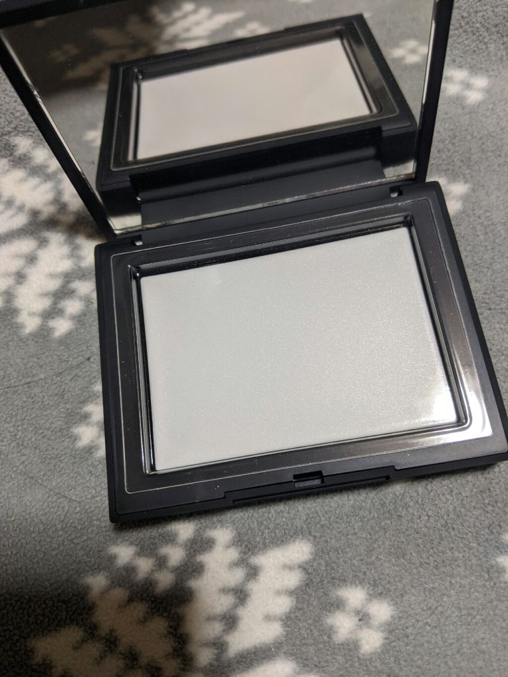 ラディアントクリーミーコンシーラー/NARS/リキッドコンシーラーを使ったクチコミ（3枚目）