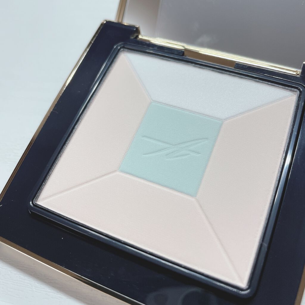 トランスルーセント プレストパウダー/Amplitude/プレストパウダーを使ったクチコミ(1枚目)