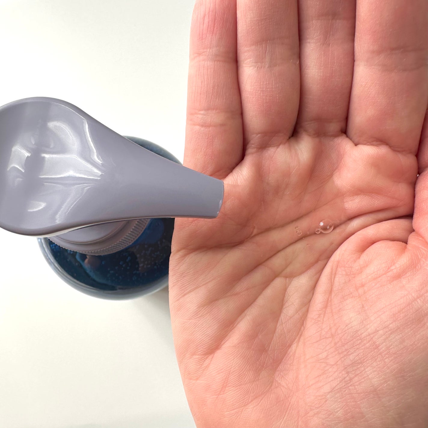 カームナイトケアボディソープ/YOLU/ボディソープを使ったクチコミ(2枚目)