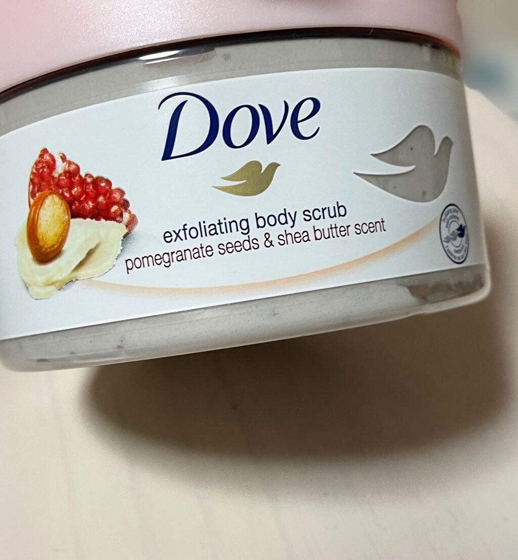 ダヴ ふわとろクリーミースクラブ ザクロ&シアバター/ダヴ/ボディスクラブを使ったクチコミ(2枚目)