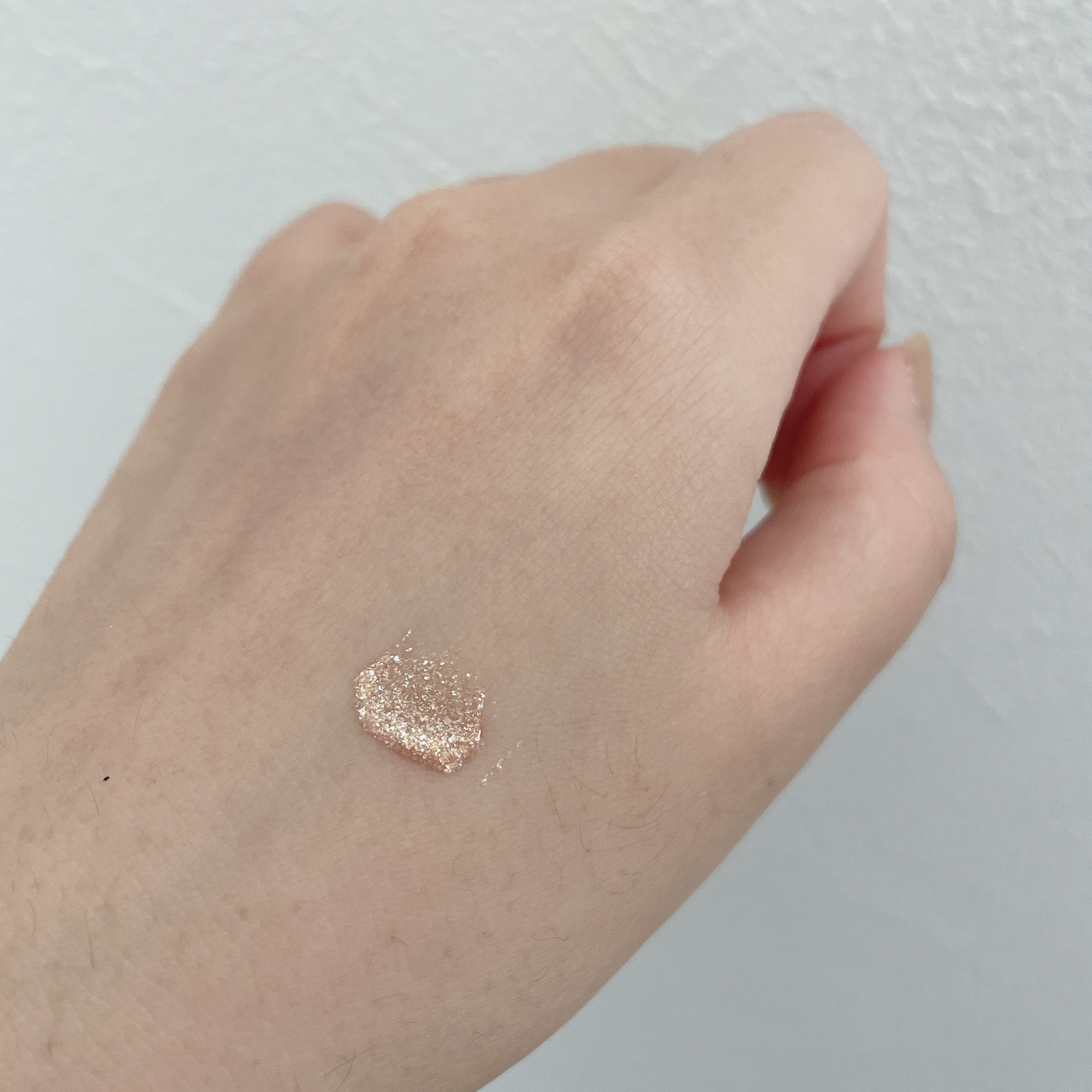 メイクアップグリッター 03：シャンパンゴールド＜限定色＞/sopo/グリッターを使ったクチコミ（2枚目）