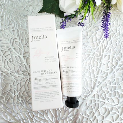 フェイバリットパフュームハンドクリーム/jmella/ハンドクリームを使ったクチコミ(2枚目)