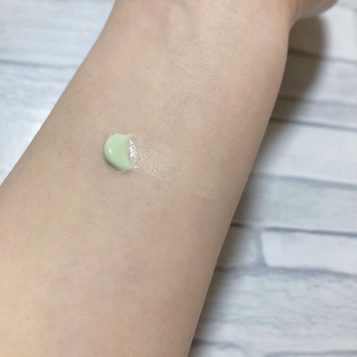 マーメイドスキンジェルUV/キャンメイク/日焼け止めジェルを使ったクチコミ（2枚目）