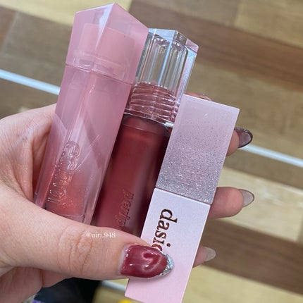 タトゥーちゃん🩵ブルベ夏 on LIPS 「最強すぎるリップの組み合わせ見つけちゃいました…🤦🏻♀️天才..」(3枚目)