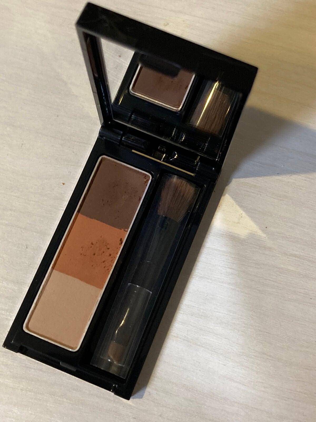 ケイト デザイニングアイブロウ3D/KATE/パウダーアイブロウを使ったクチコミ(1枚目)