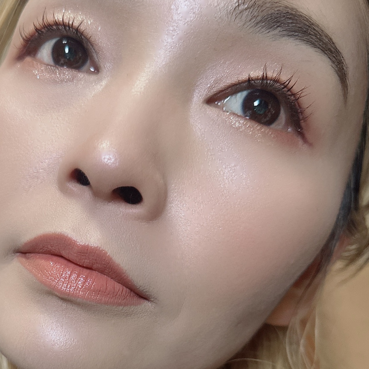 ライトキャッチャーリキッドグリッター/Flynn/グリッターを使ったクチコミ（2枚目）