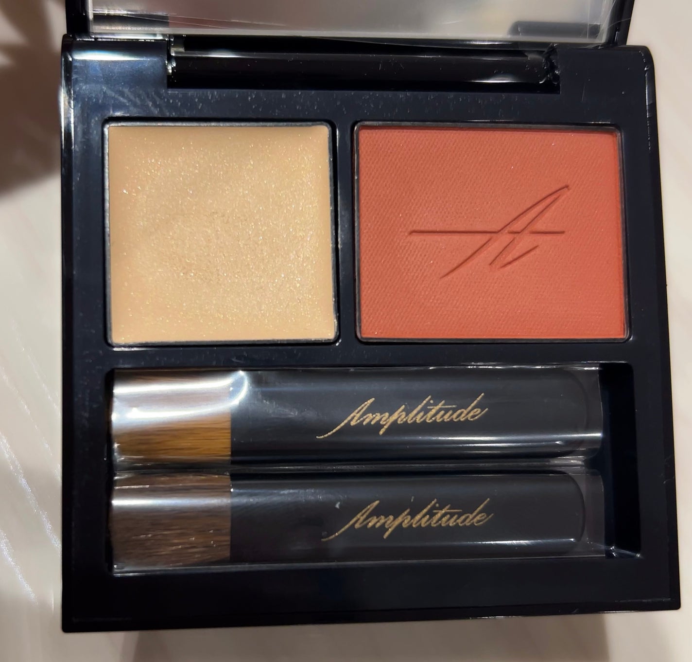 コンスピキュアス ダブルアイズ/Amplitude/アイシャドウパレットを使ったクチコミ(2枚目)