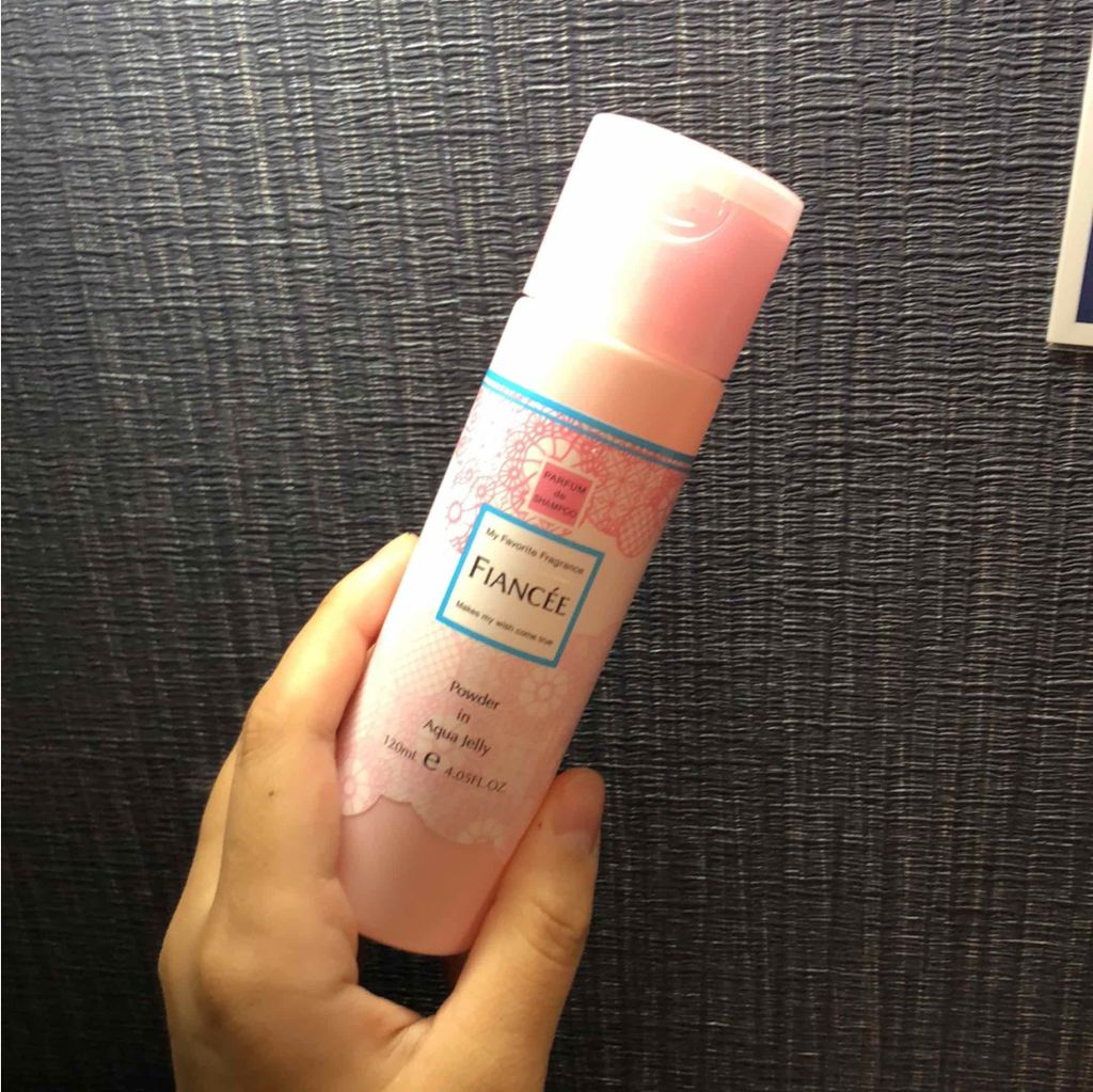 パウダーインアクアジェリー ピュアシャンプーの香り N /フィアンセ/デオドラント・制汗剤を使ったクチコミ（1枚目）