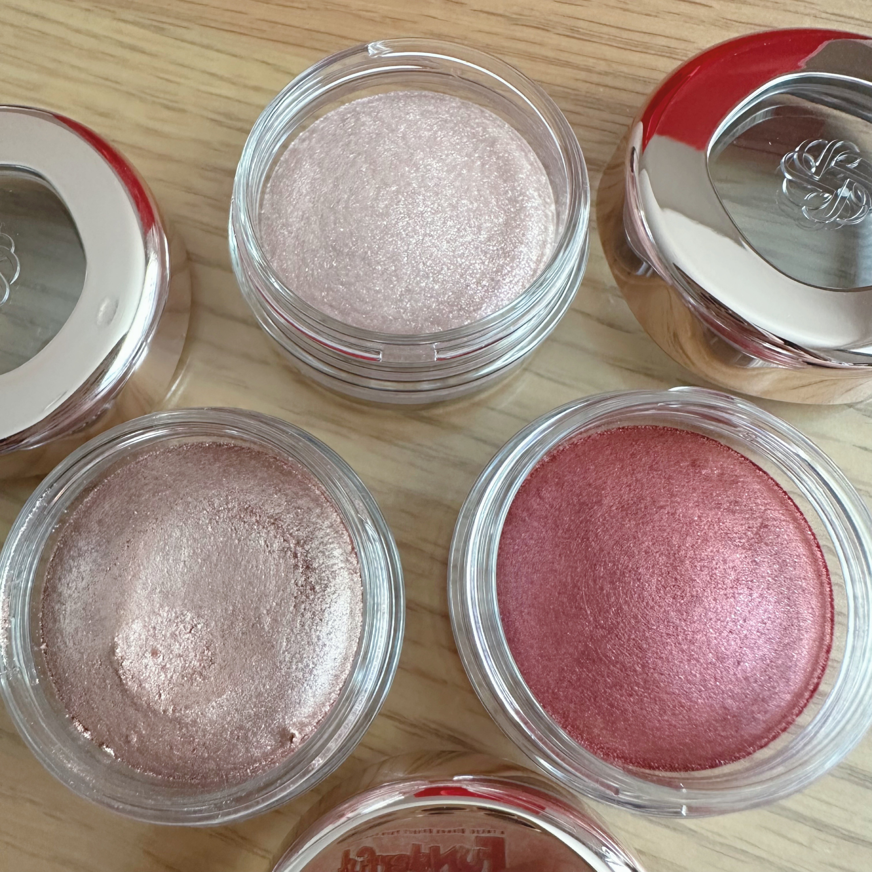 アイグロウジェム スキンシャドウ 10G vintage red/DECORTÉ/ジェル・クリームアイシャドウを使ったクチコミ（1枚目）