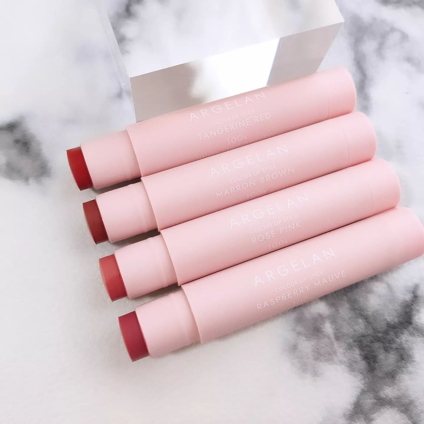 オーガニックカラーリップスティック/アルジェラン/口紅を使ったクチコミ(3枚目)