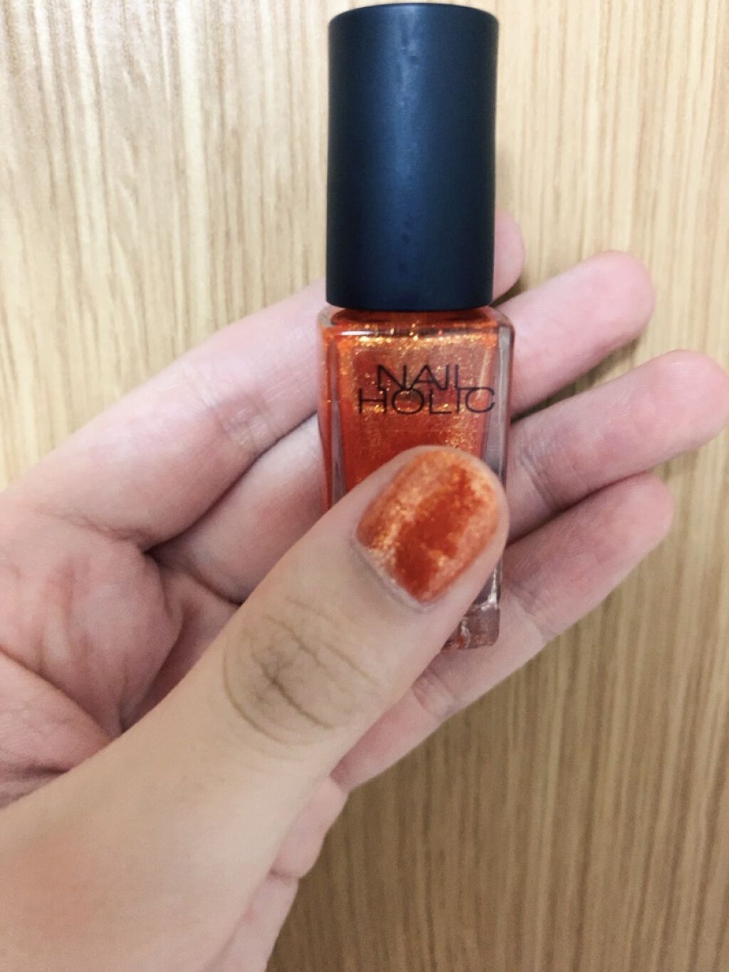 ネイルホリック Glamour Glitter OR272/ネイルホリック/マニキュアを使ったクチコミ（1枚目）