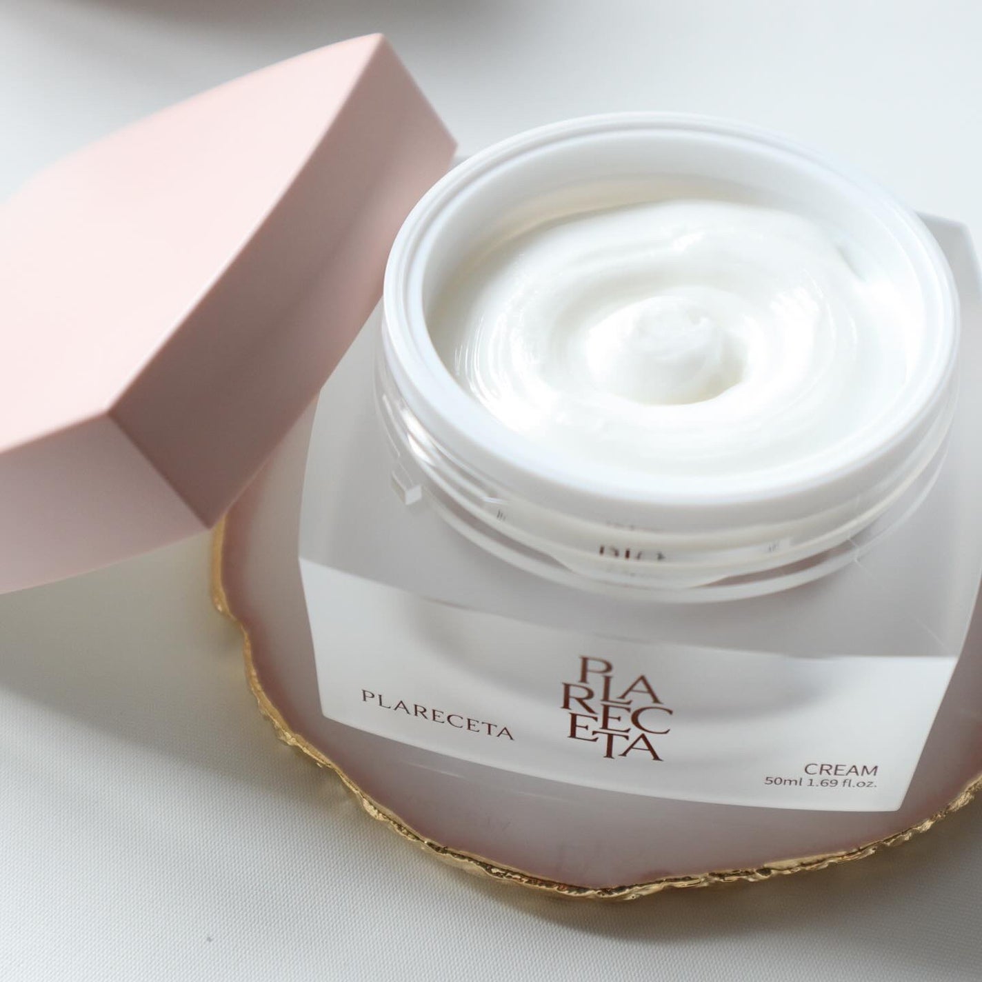 yuutt❁⃘*.フォロバ100 on LIPS 「.BONNY&Jプラレセタクリーム50ml.高栄養プラセンタク..」(2枚目)