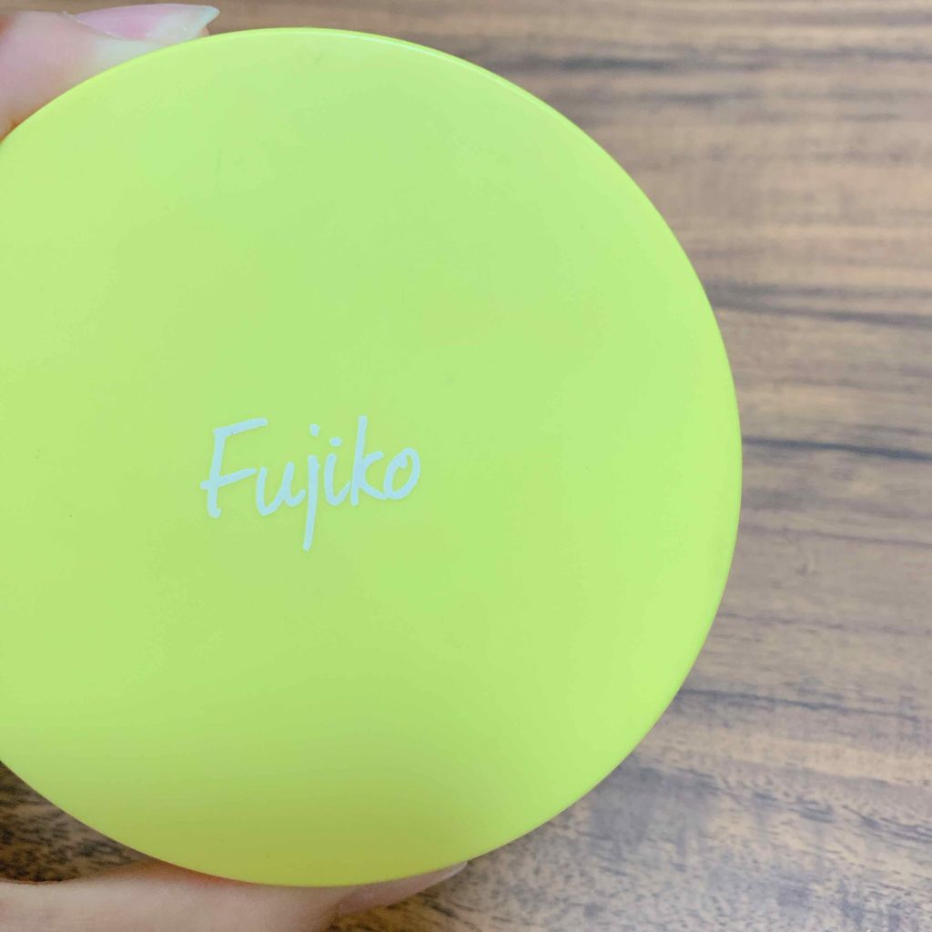 フジコあぶらとりウォーターパウダー/Fujiko/プレストパウダーを使ったクチコミ(1枚目)