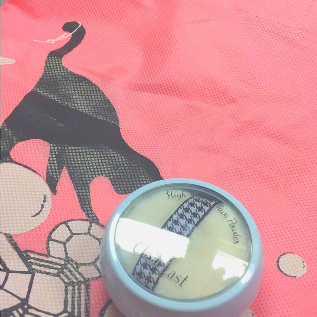 フェイスパウダー ハイカバー ＜キラ肌オークル＞/クリアラスト/プレストパウダーを使ったクチコミ（1枚目）