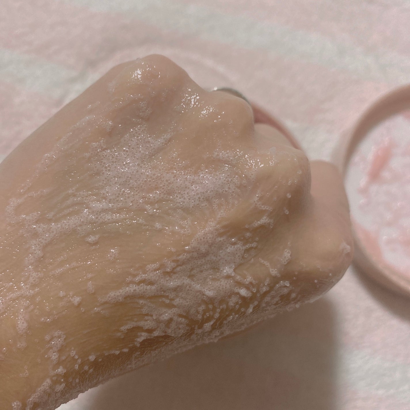 Q+Me スウィート ボム タラソ スクラブ/AGARISM/バスト・ヒップケアを使ったクチコミ(3枚目)