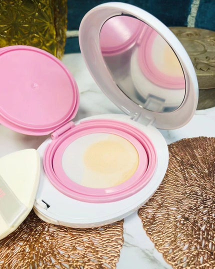 デューイーメッシュファンデーション/ASUNE /クッションファンデーションを使ったクチコミ(4枚目)