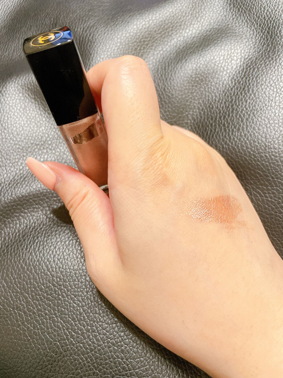 オンブル プルミエール ラック/CHANEL/リキッドアイシャドウを使ったクチコミ(1枚目)