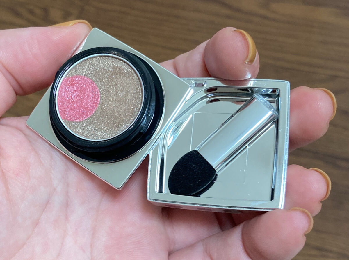 カラーポップアイズ/RMK/アイシャドウパレットを使ったクチコミ（3枚目）