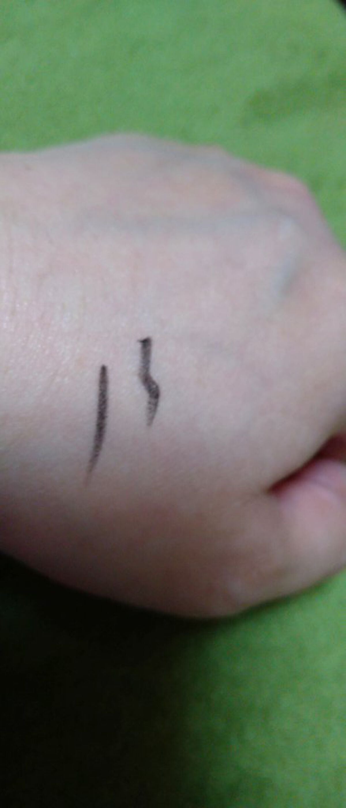 クリーミータッチライナー/キャンメイク/ジェルアイライナーを使ったクチコミ(5枚目)