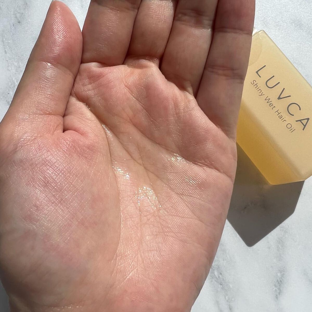 シルキーエアリーバーム/LUVCA/ヘアバームを使ったクチコミ(5枚目)