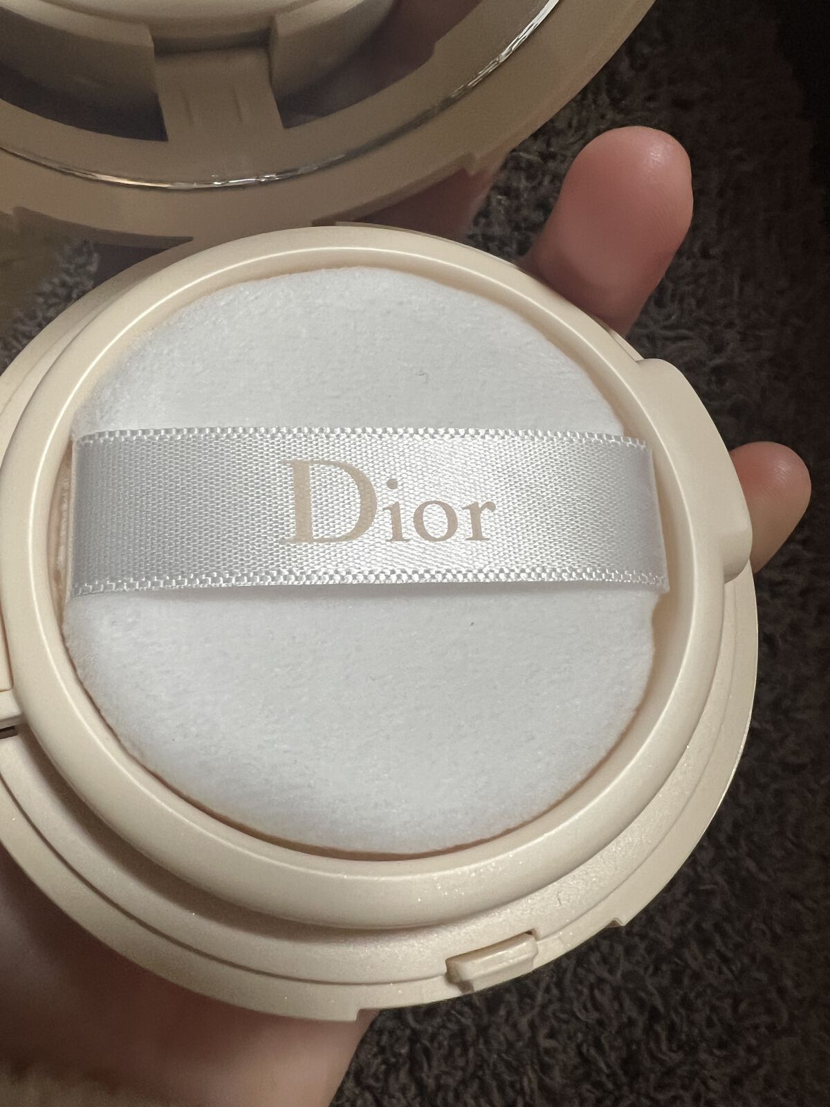 ディオールスキン フォーエヴァー クッション パウダー ローズ/Dior/ルースパウダーを使ったクチコミ（2枚目）