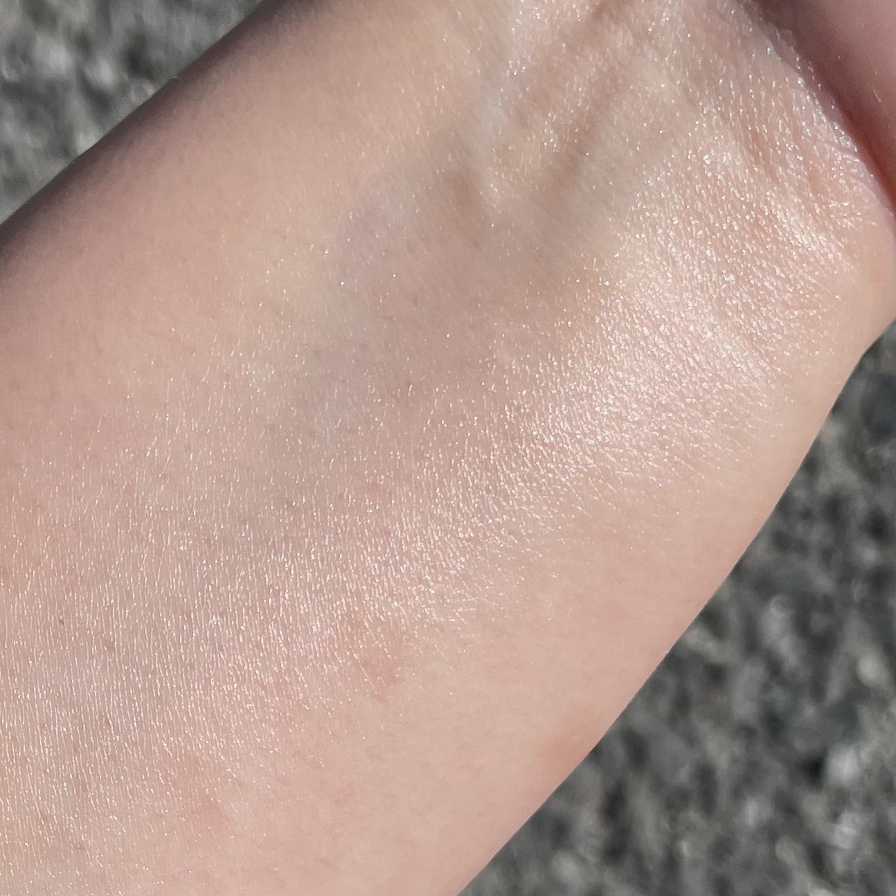 シカカーミングサンセラム/TOCOBO/日焼け止めクリームを使ったクチコミ（3枚目）