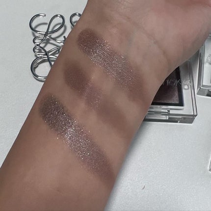 アディクション ザ アイシャドウ スパークル/ADDICTION/単色アイシャドウを使ったクチコミ(4枚目)