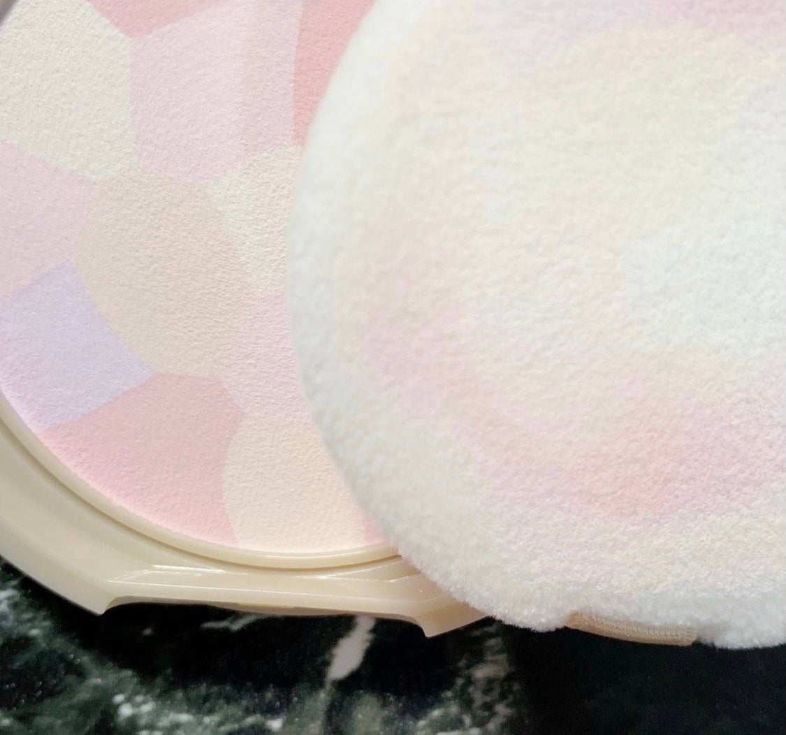 エレガンス ラ プードル オートニュアンス リクスィーズ/Elégance/プレストパウダーを使ったクチコミ(2枚目)