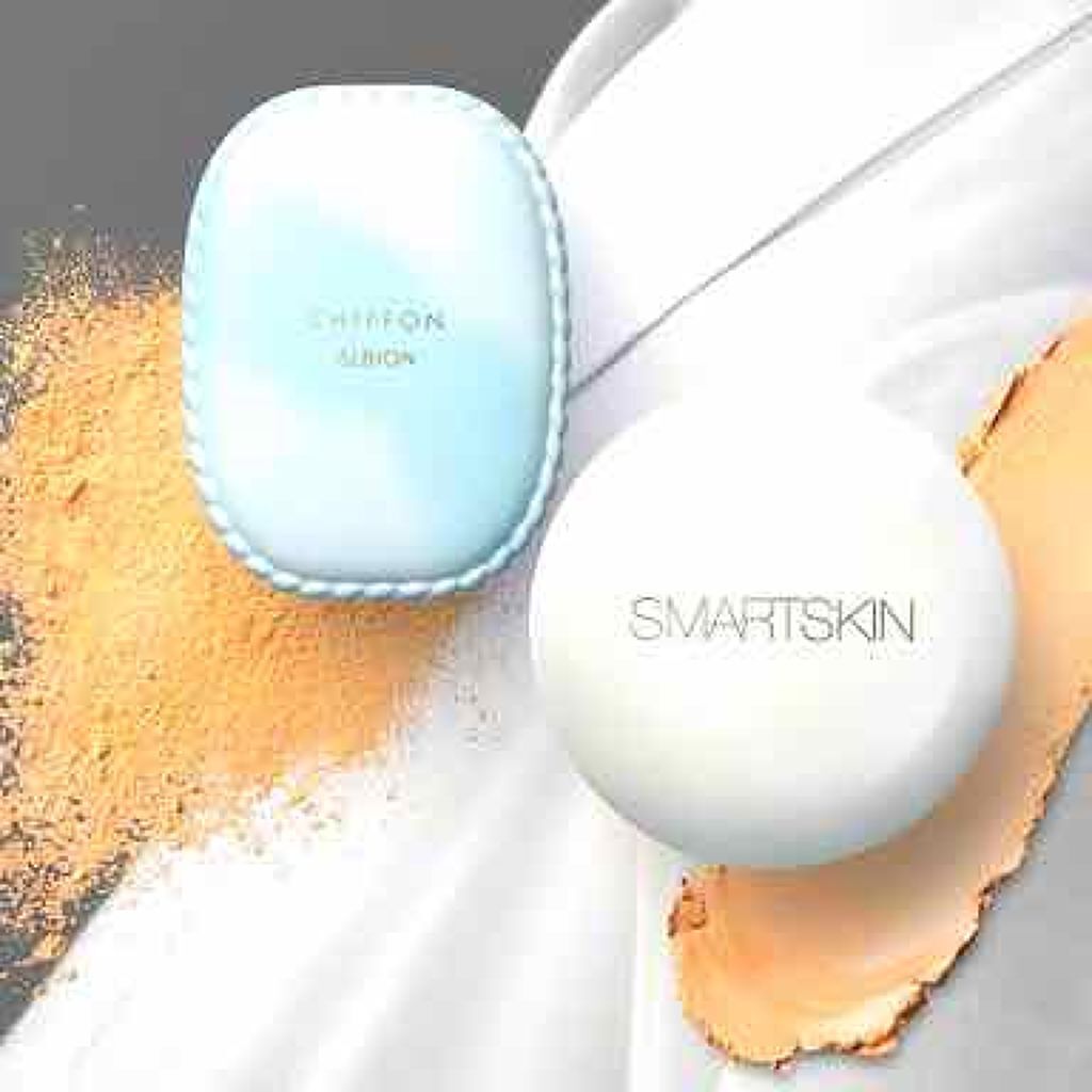 アルビオン スウィート モイスチュア シフォン/ALBION/パウダーファンデーションを使ったクチコミ（1枚目）