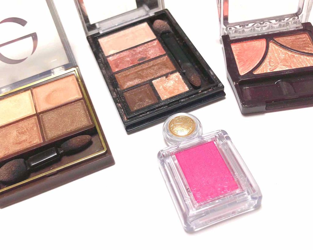 シャドーカスタマイズ/MAJOLICA MAJORCA/単色アイシャドウを使ったクチコミ（1枚目）