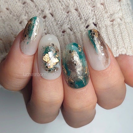 カラフルネイルズ/キャンメイク/マニキュアを使ったクチコミ(3枚目)