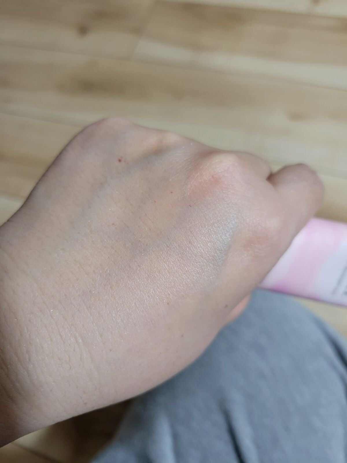 フレグランスホイップハンドクリーム ピュアシャンプーの香り/フィアンセ/ハンドクリームを使ったクチコミ(4枚目)