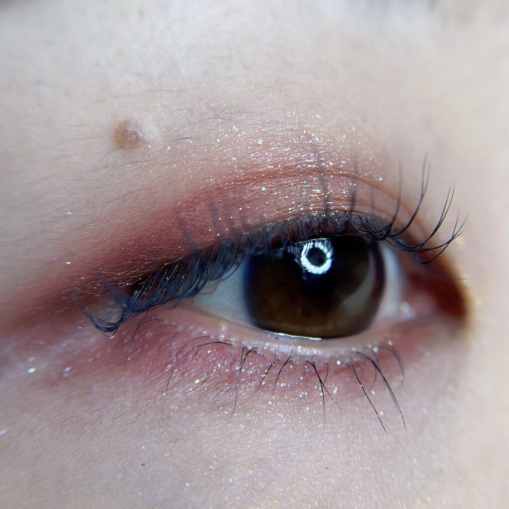 グリッタープリズム シャドウ/MISSHA/グリッターを使ったクチコミ（3枚目）