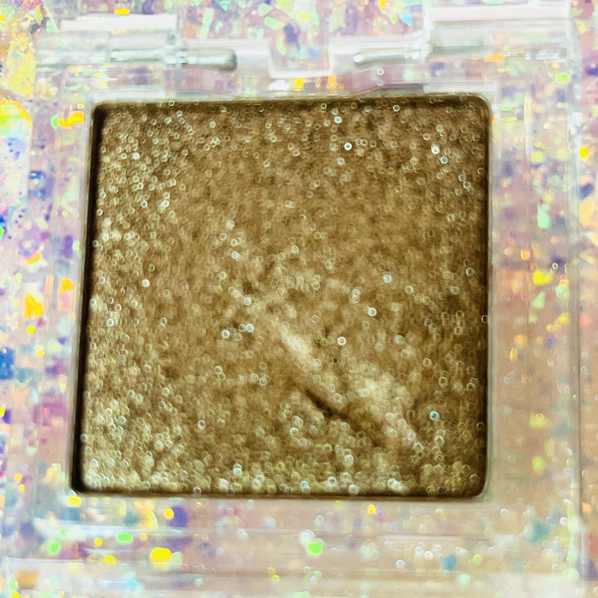 ワンダー キューブ アイシャドウ パール/リンメル ロンドン/単色アイシャドウを使ったクチコミ（2枚目）